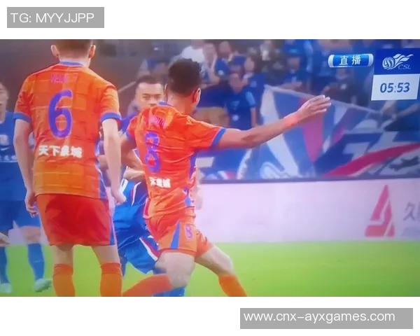 足球视频裁判技术革新助力比赛公平性提升与争议判罚解决新思路 足球视频裁判技术革新助力比赛公平性提升与争议判罚解决新思路